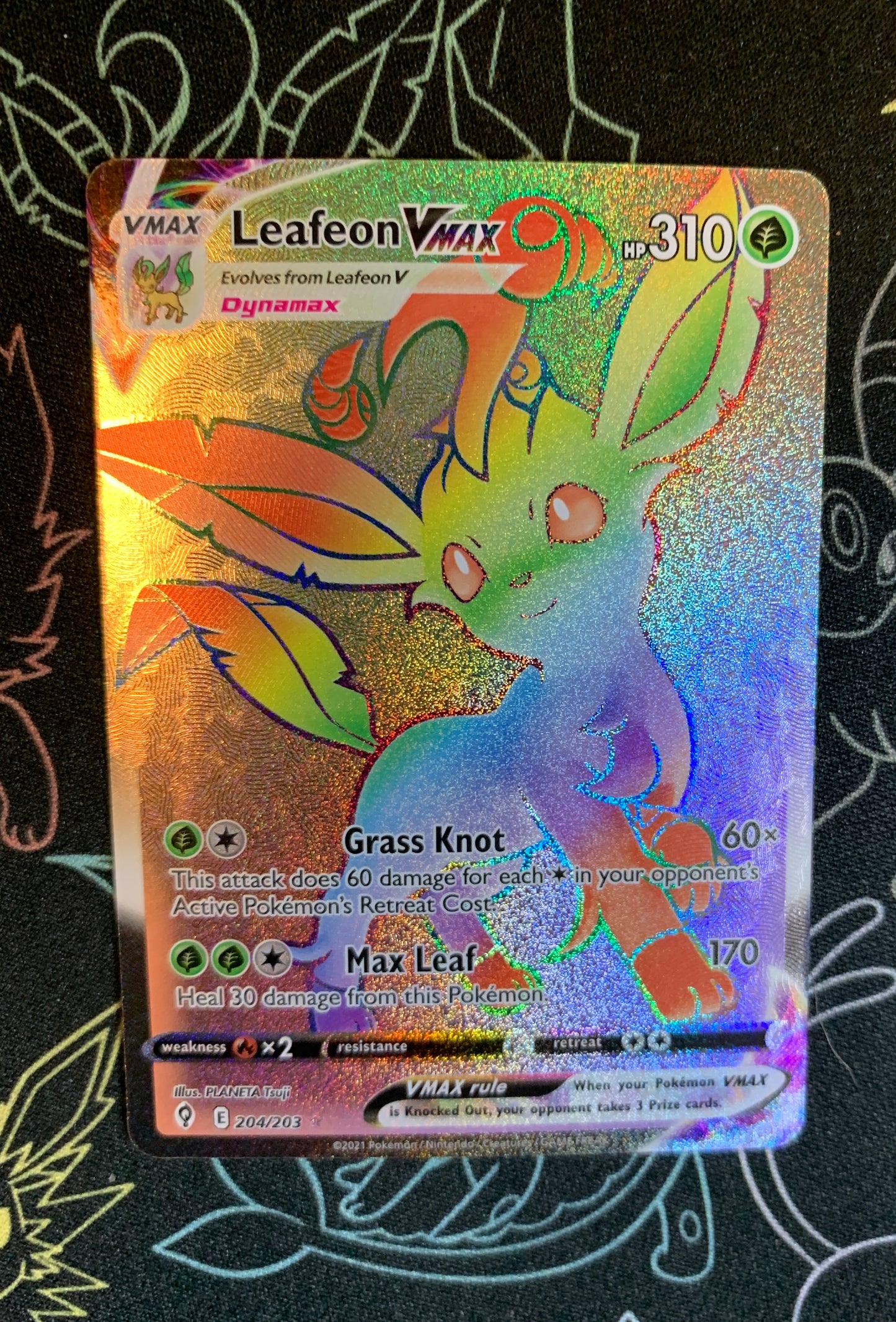 Leafeon VMAX